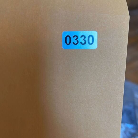 Vintage 1/20 th 12K G.F. Screw back earrings - Picture 7 of 7